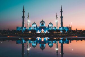 Half Day Abu Dhabi City Tour With 4x4 Car